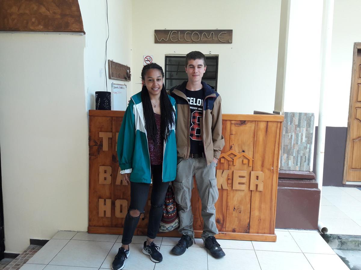 The Backpacker Hostal 伊瓦拉 外观 照片