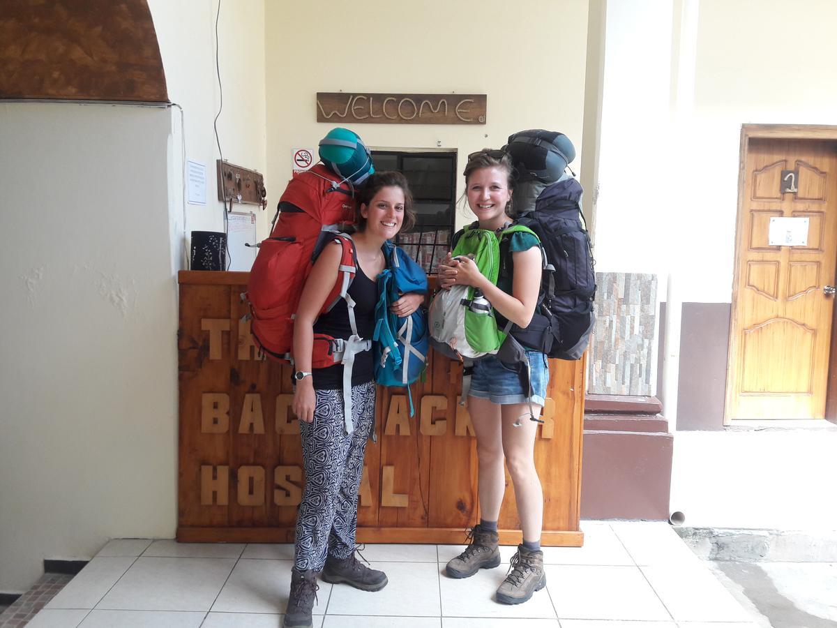 The Backpacker Hostal 伊瓦拉 外观 照片